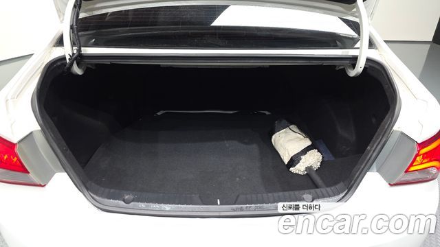 Hyundai Sonata 2013 — photo 26