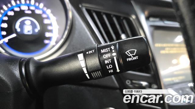 Hyundai Sonata 2013 — photo 27