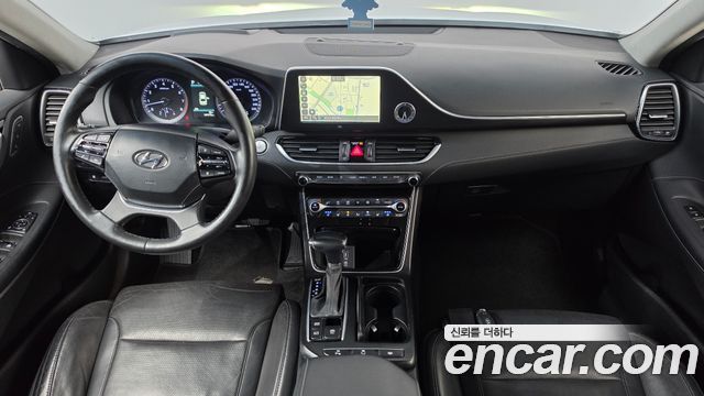 Hyundai Grandeur 2017 — photo 10