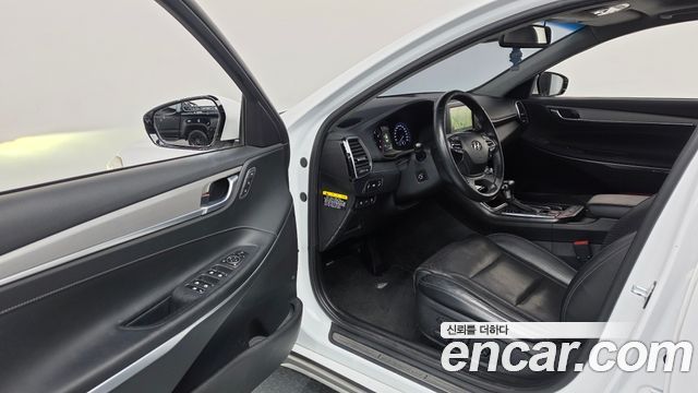 Hyundai Grandeur 2017 — photo 13