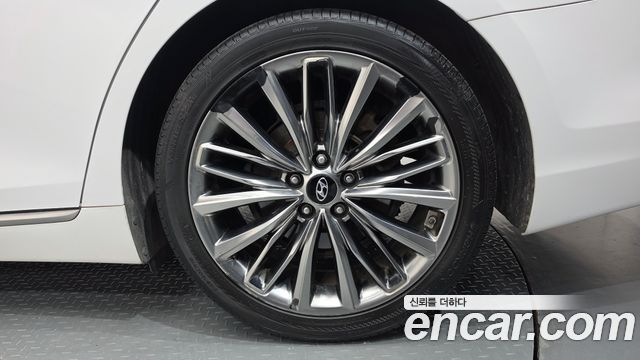 Hyundai Grandeur 2017 — photo 7