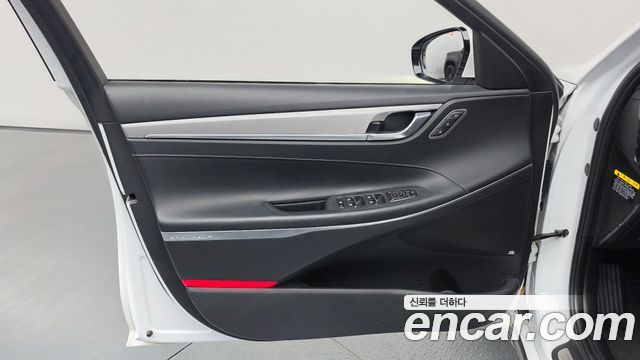 Hyundai Grandeur 2017 — photo 14