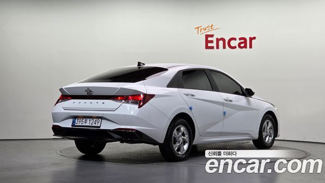 Hyundai AVANTE 2021 — photo 2
