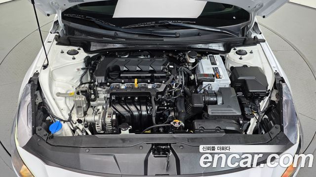 Hyundai AVANTE 2021 — photo 6
