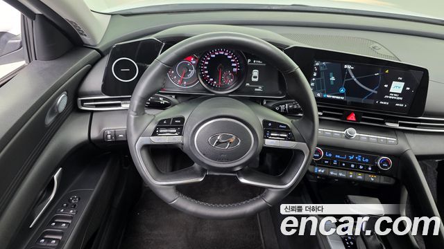 Hyundai AVANTE 2021 — photo 14