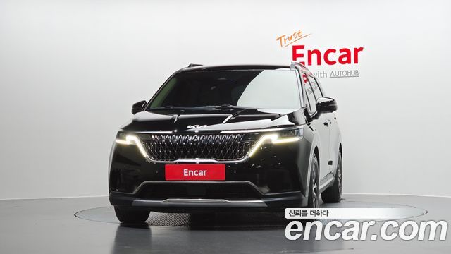 Kia Canival 2023 — photo 3