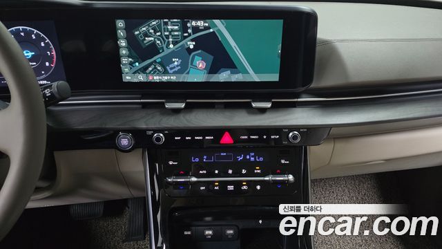 Kia Canival 2023 — photo 20