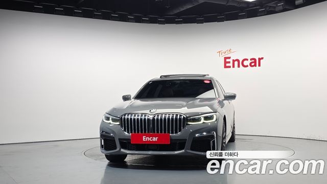 BMW 7-Series 2021 — photo 3