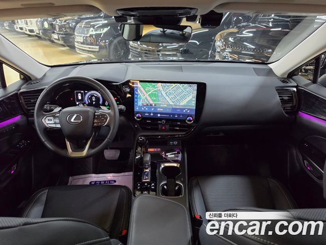 Lexus NX 2025 — photo 7