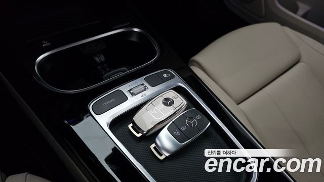 Mercedes-Benz A-Class 2025 — photo 30