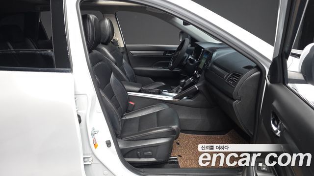 Renault Korea QM6 2023 — photo 17