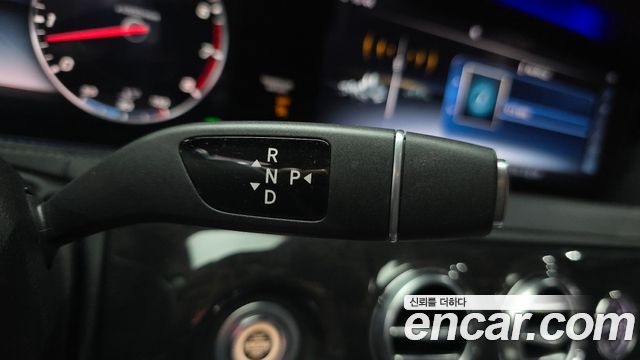 Mercedes-Benz S-Class 2018 — photo 12