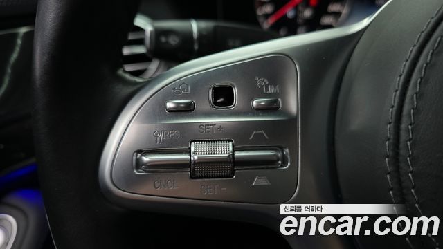 Mercedes-Benz S-Class 2018 — photo 29