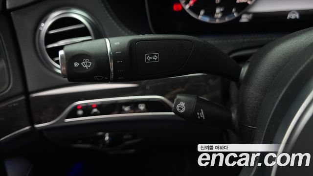 Mercedes-Benz S-Class 2018 — photo 32