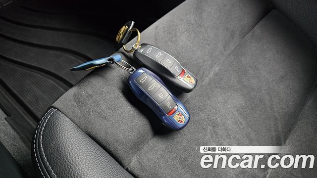 Porsche 718 2020 — photo 18