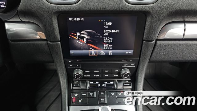 Porsche 718 2020 — photo 21