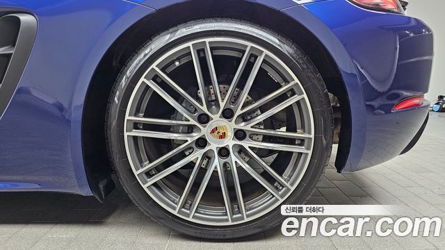 Porsche 718 2020 — photo 7