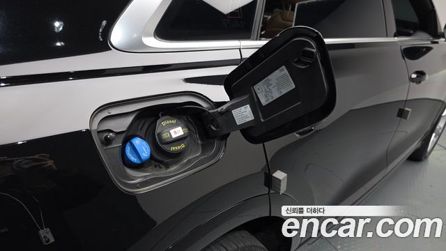 Audi Q8 2023 — photo 39