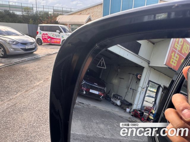 Hyundai Staria 2024 — photo 15