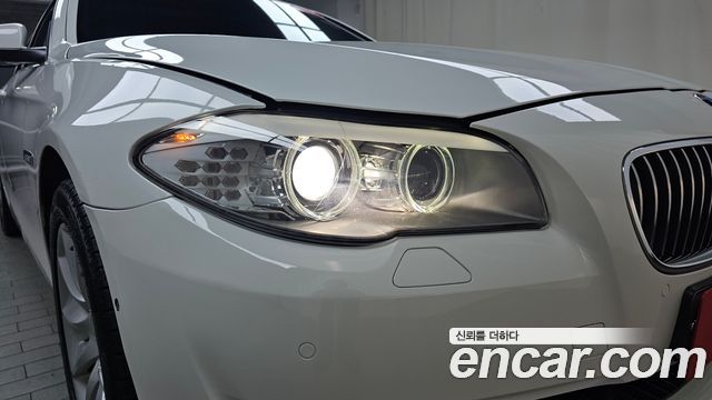 BMW 5-Series 2013 — photo 8