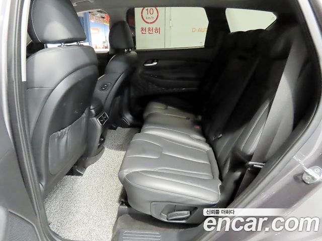 Hyundai Santafe 2022 — photo 7