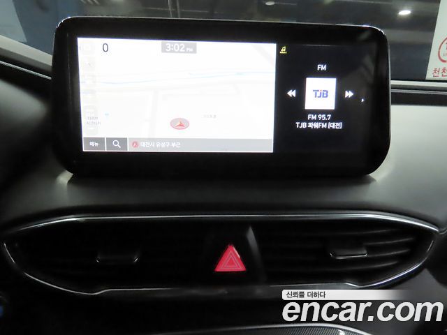 Hyundai Santafe 2022 — photo 12