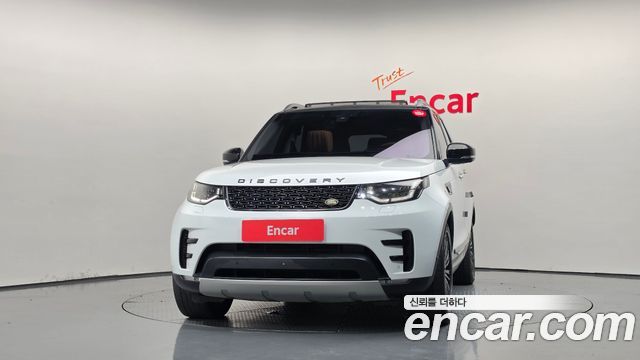 Land Rover Discovery 2019 — photo 3