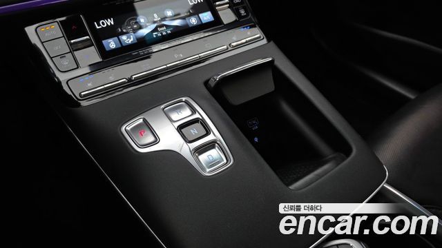 Hyundai Grandeur 2022 — photo 9