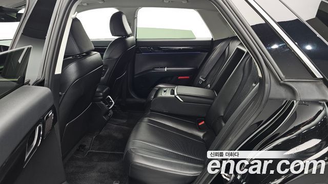 Hyundai Grandeur 2023 — photo 16