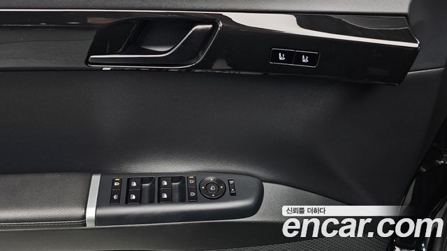 Hyundai Grandeur 2023 — photo 28