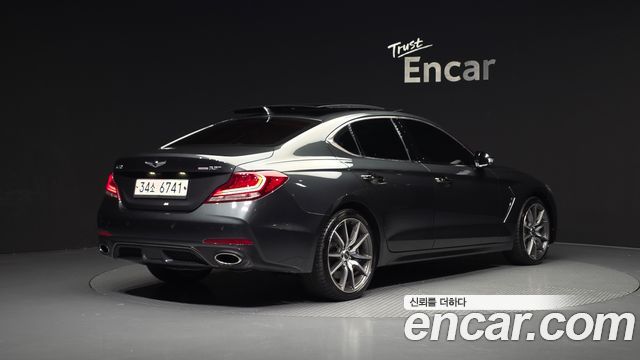 Genesis G70 2018 — photo 2