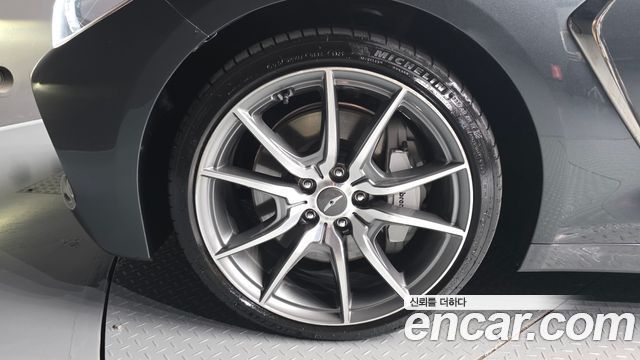 Genesis G70 2018 — photo 5