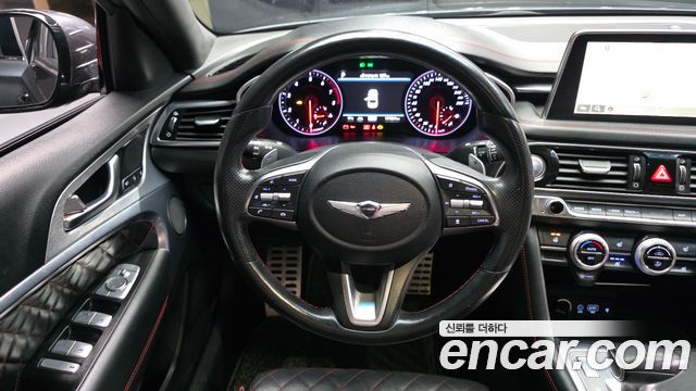 Genesis G70 2018 — photo 19