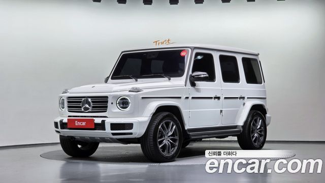 Mercedes-Benz G-Class 2023 — photo 1