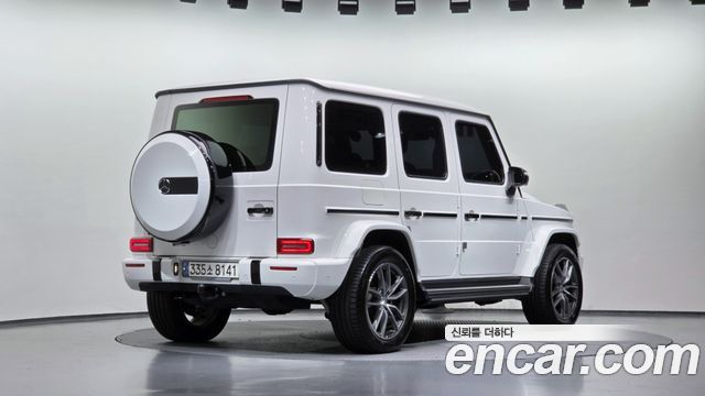 Mercedes-Benz G-Class 2023 — photo 2