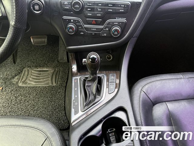 Kia K5 2013 — photo 15