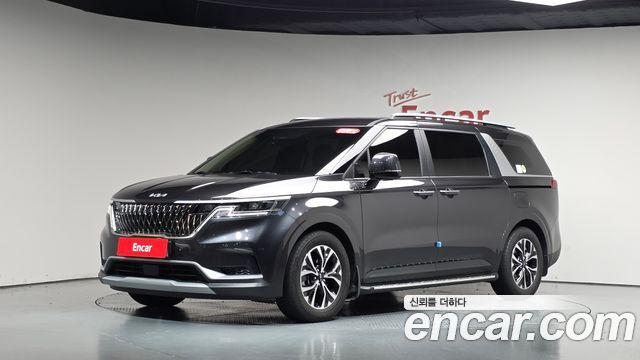 Kia Canival 2023 — photo 40
