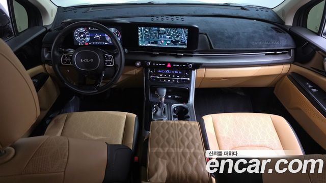 Kia Canival 2023 — photo 10