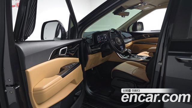 Kia Canival 2023 — photo 13