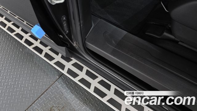 Kia Canival 2023 — photo 25
