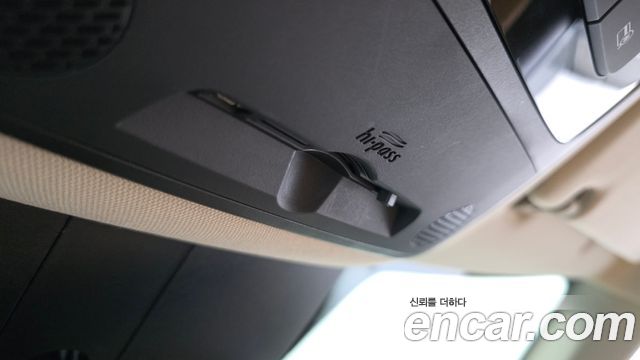 Kia Canival 2023 — photo 27