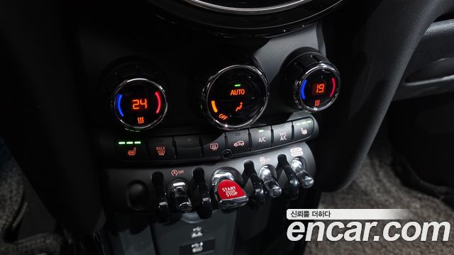 Mini Cooper 2022 — photo 24