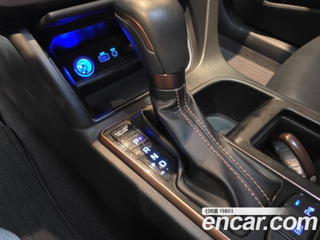 Hyundai Sonata 2015 — photo 9