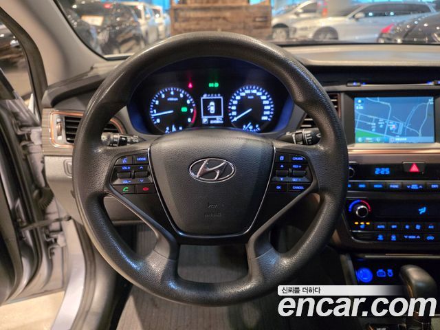 Hyundai Sonata 2015 — photo 13