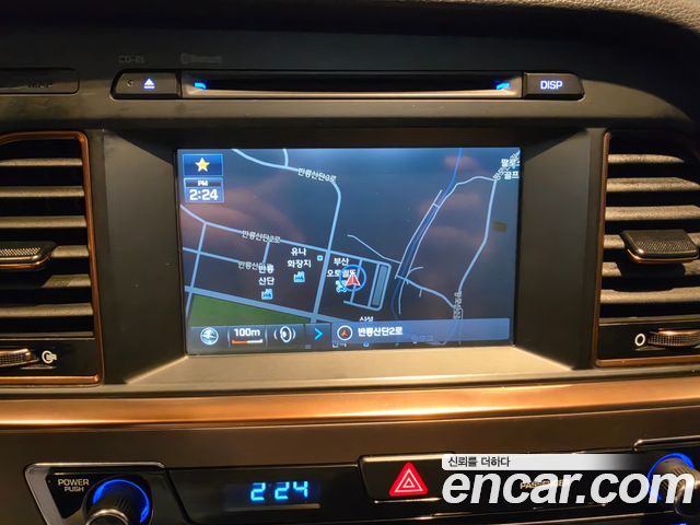 Hyundai Sonata 2015 — photo 15