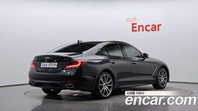 Genesis G70 2018 — photo 2