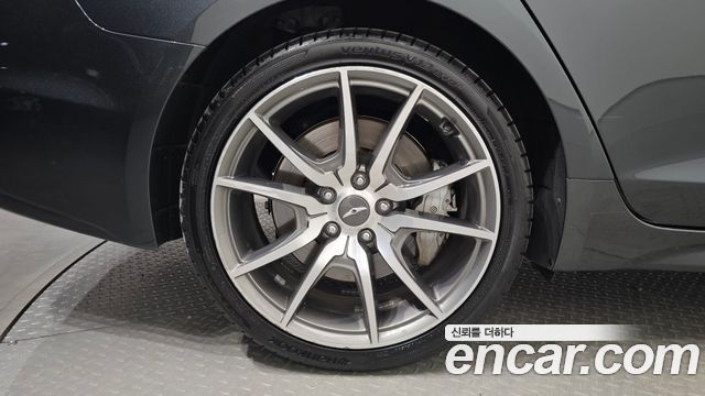 Genesis G70 2018 — photo 5