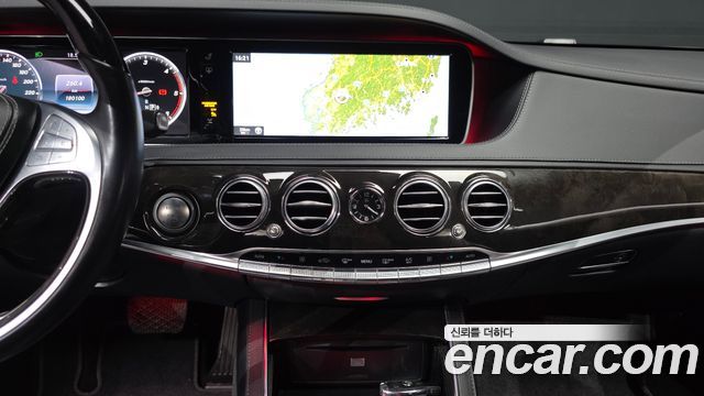 Mercedes-Benz S-Class 2015 — photo 14