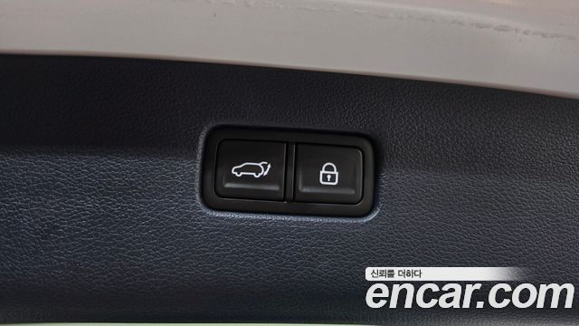 Genesis GV80 2021 — photo 24