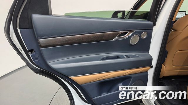 Genesis GV80 2021 — photo 15